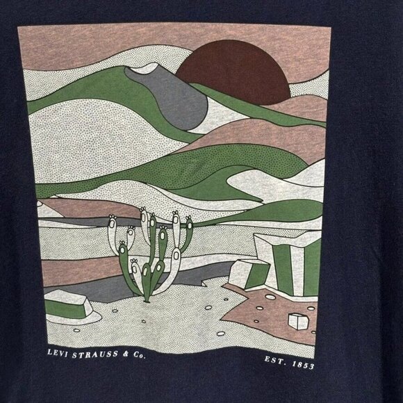 Levi's Men's Navy Graphic Short Sleeve Tee Size Large Southwestern 100% Cotton - Picture 2 of 10